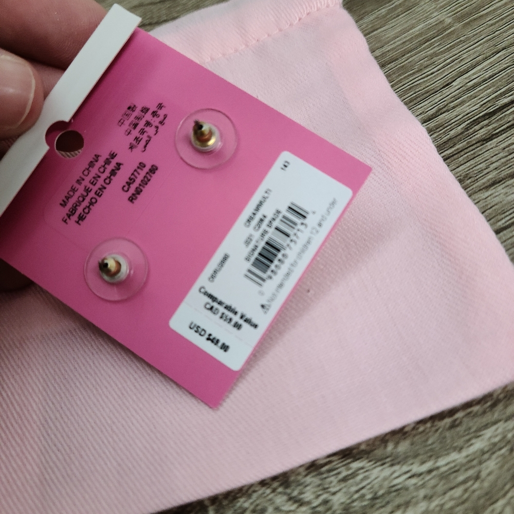 Kate Spade NY Earrings Spade Studs - Picture 3 of 5